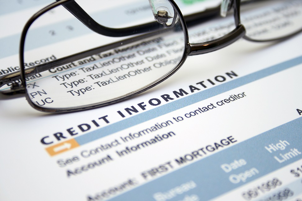 10 credit score myths
